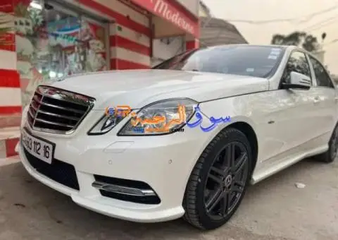 مرسيدس e250 كلاسيك - 3/4